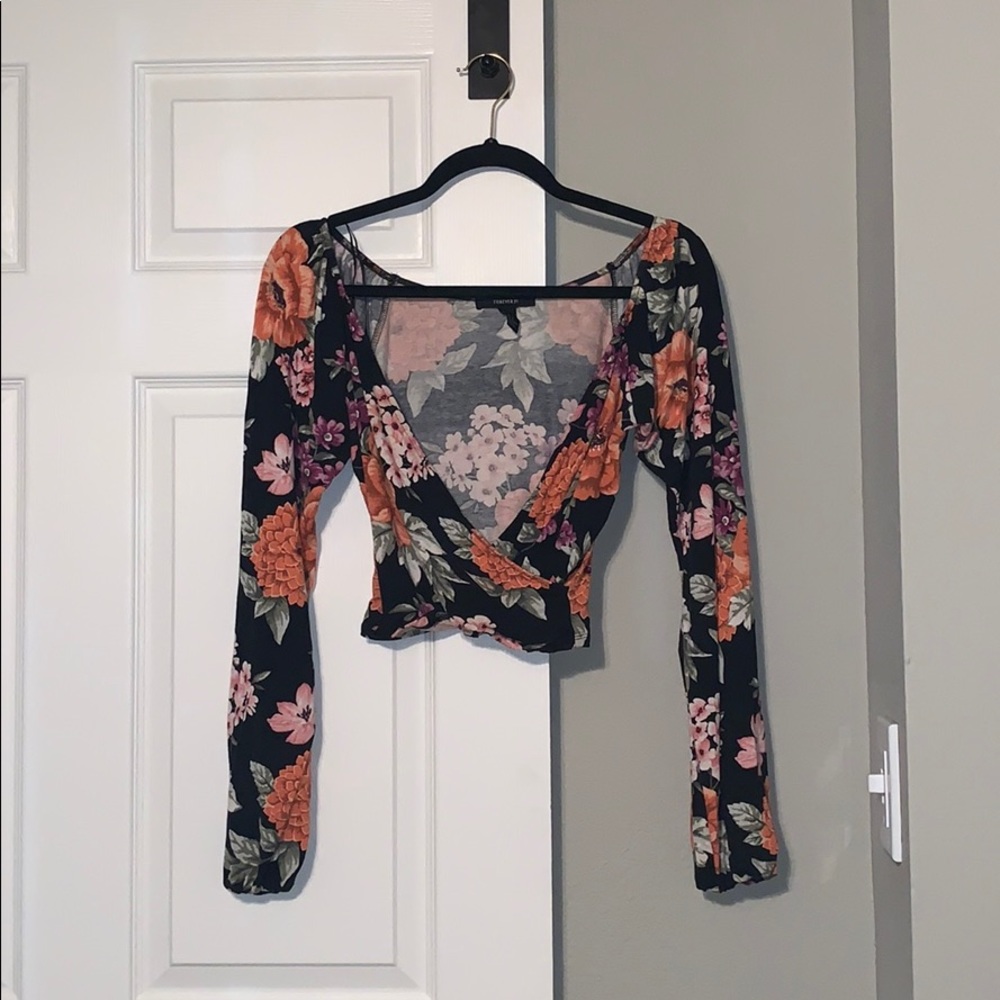 Forever 21 Long Sleeve Crop